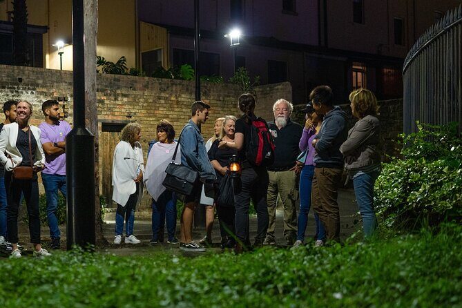Sydney Dark Stories True Crime Tour - What you’ll actually see: crime context plus classic Sydney views