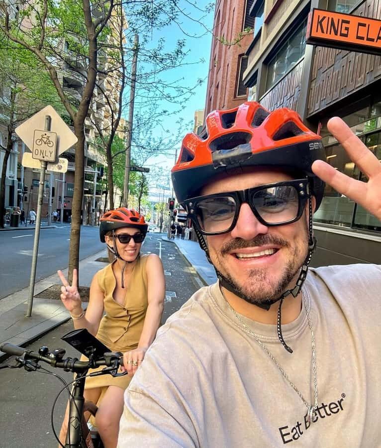 Sydney: Electric Bike Rental & Wheel Explorer Audio Guide - Wheel Explorer app + Bluetooth helmets: how you stay found