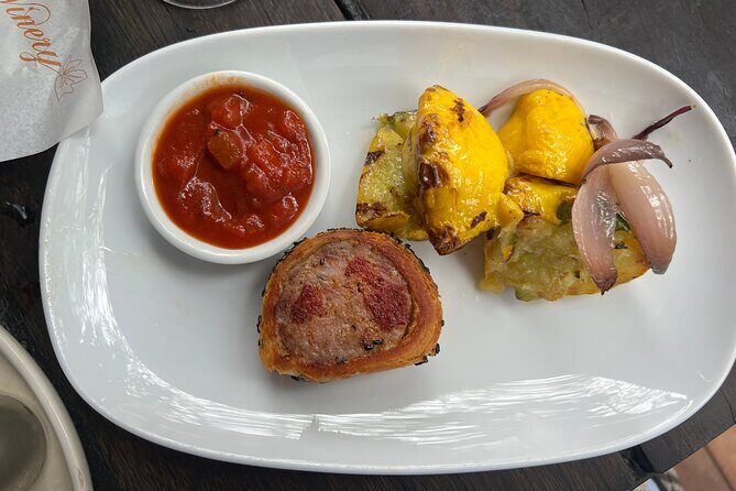 Sydney Food Tour with 8 Authentic Tastings by Secret Food Tours - What the food stops feel like on the ground
