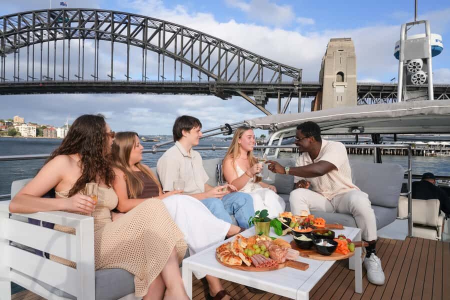 Sydney: Golden Glow Sunset Harbour Cruise with 1 Drink - Key things to know before you board Heaven