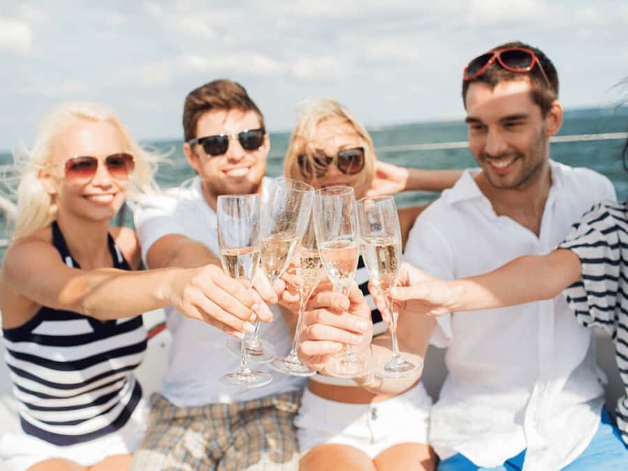 Sydney Harbour: 3-Hour Lunch Cruise with Live Music - FAQ