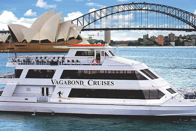 Sydney Harbour Australia Day Lunch and Ferrython Cruise - 3.5 hours on the water: timing, group size, and how the day flows