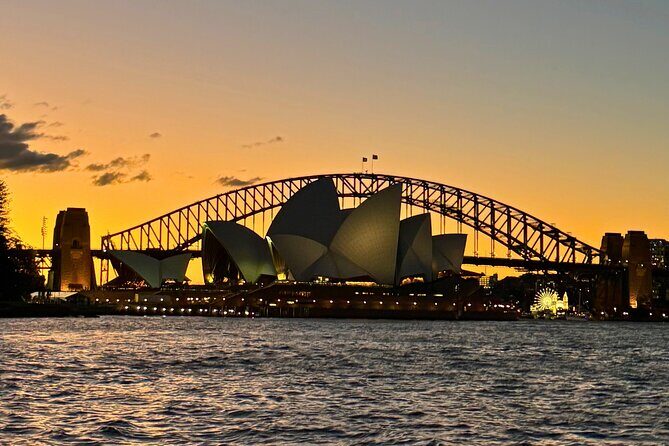 Sydney Harbour Discovery Dinner Cruise Scenic Sights and Buffet - The route magic: Harbour Bridge, Opera House, and night photos that actually work