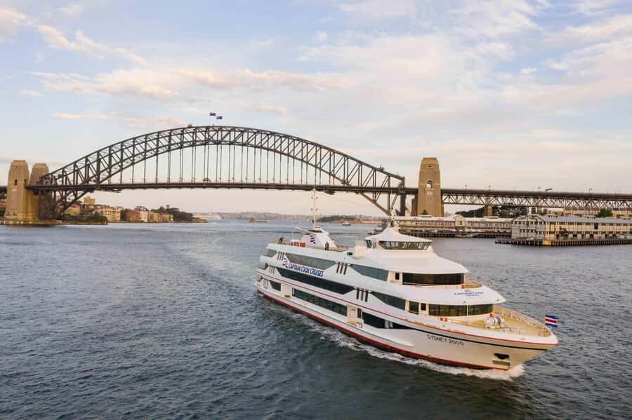 Sydney Harbour Experience 90-minute Sightseeing Cruise - Opera House and Harbour Bridge: Angles You’ll Want to Photograph