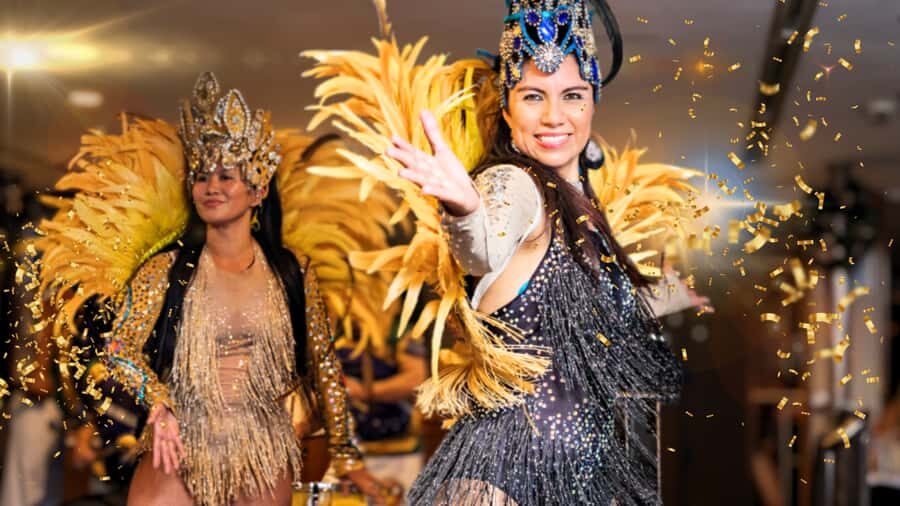 Sydney Harbour: Latin Fiesta Dinner Cruise - Cruising Sydney Harbour for four hours with DJ momentum