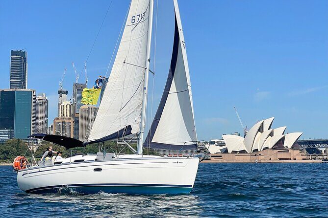 Sydney Harbour Sailing Experience - Kirribilli House and the Prime Minister’s Residence: A Political Side of the View