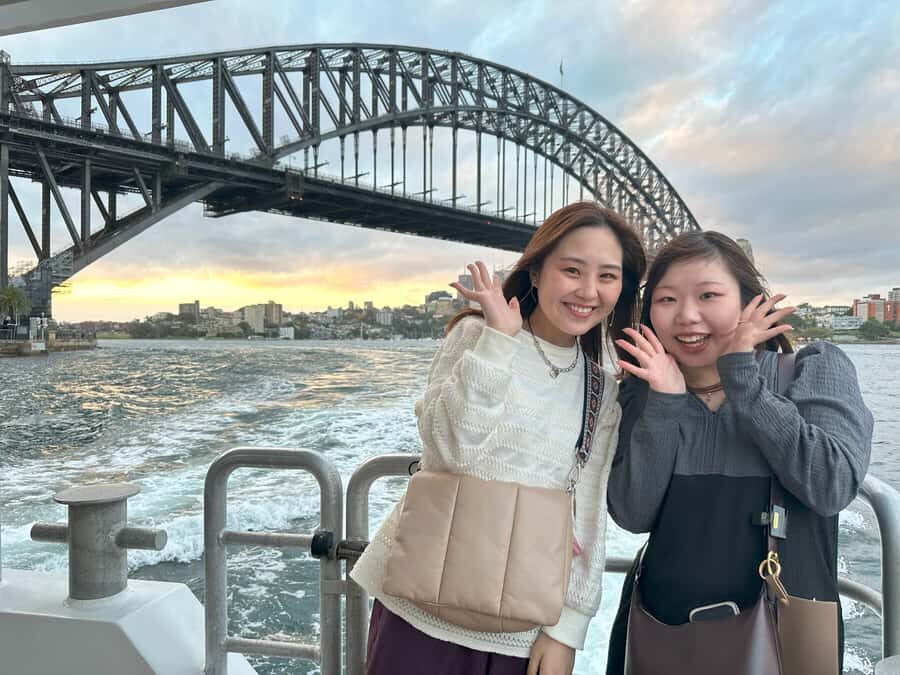Sydney Harbour Sightseeing Cruise from Circular Quay - Getting on board at Circular Quay Wharf 6 (and the timetable change)
