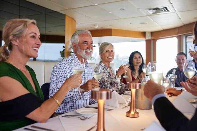 Sydney Harbour Sunset Dinner Cruise from Circular Quay - Service and atmosphere: what’s great, what to watch