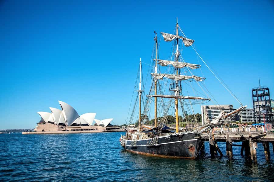 Sydney Harbour: Tall Ship Lunch Cruise - Why a tall ship lunch cruise beats a standard harbour boat trip