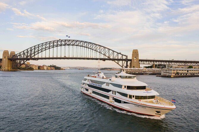 Sydney Harbour View Lunch Cruise from Circular Quay - Getting on Board at Circular Quay Wharf 6