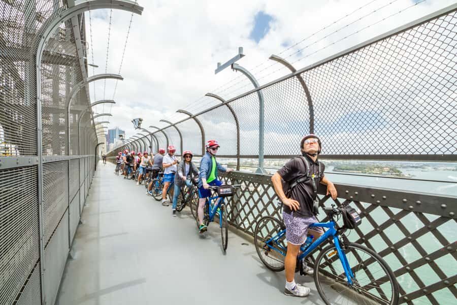 Sydney: Iconic Sights 4-Hour Bike Tour - Safety and bike comfort: what to expect from the ride itself