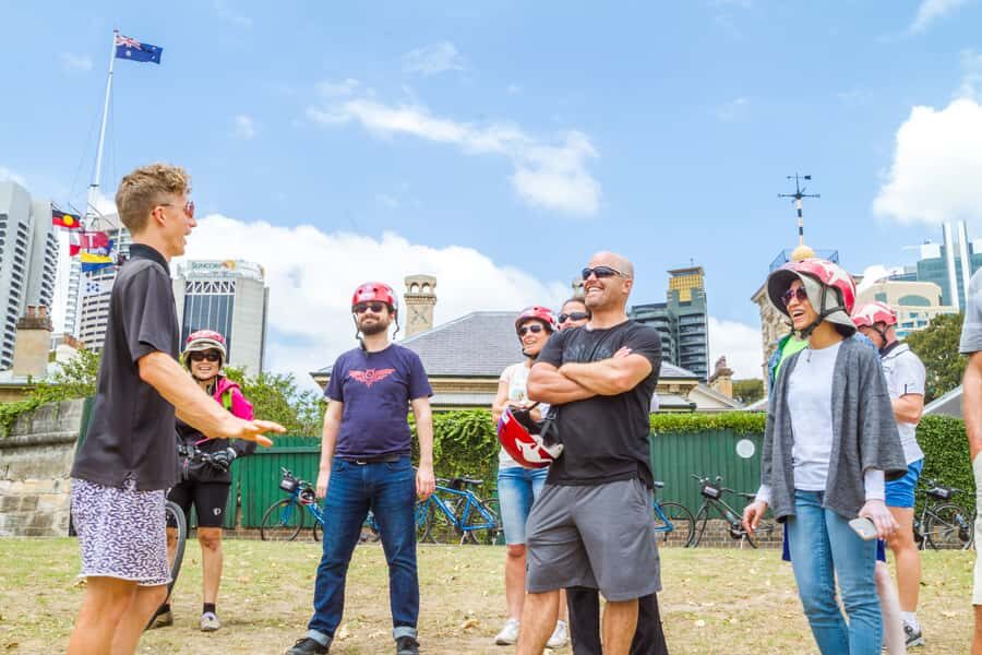 Sydney: Iconic Sights 4-Hour Bike Tour - The mid-tour pub stop: a breather that keeps the ride fun