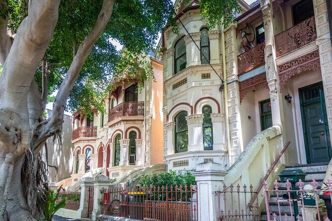 Sydney Icons & Bondi Half Day Private Tour - The CBD Heritage Loop: Queen Victoria Building and Macquarie St