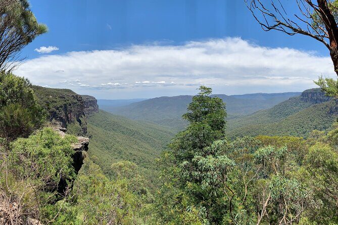 Sydney: Luxury Blue Mountains Adventure as a Small Group Day Tour - Echo Point and the Three Sisters: the classic view, done with timing