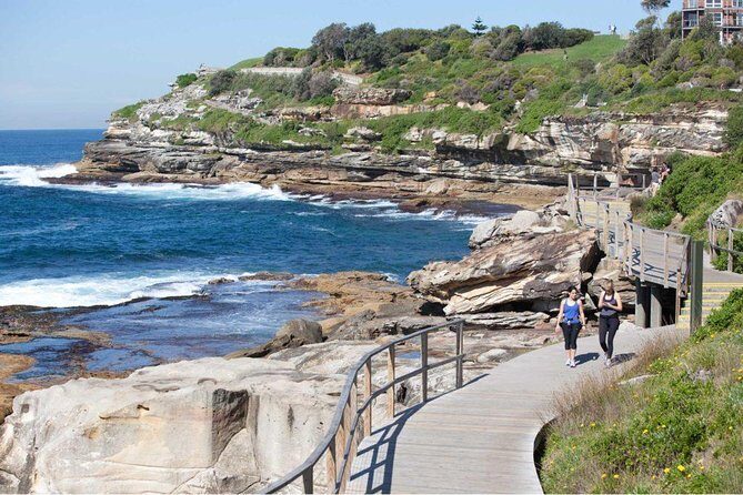 Sydney Opera House Tour & Dine Experience - The 300-stair route: planning for comfort and families