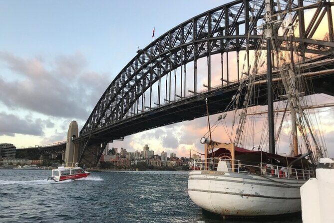 Sydney Photography Course in the Historic Rocks Area - The Lesson Plan: Manual Mode, Exposure, and Shutter Speed