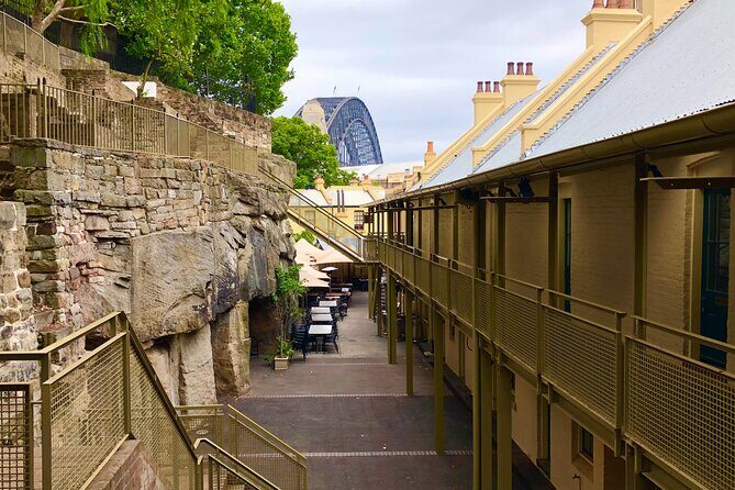 Sydney: PRIVATE City Highlights & Ocean Front Luxe Tour (4h) - Why the guide quality matters more than you think