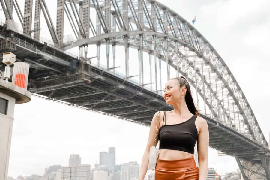 Sydney: Private Photoshoot outside the Opera House - How to get the best results in 10 minutes of prep