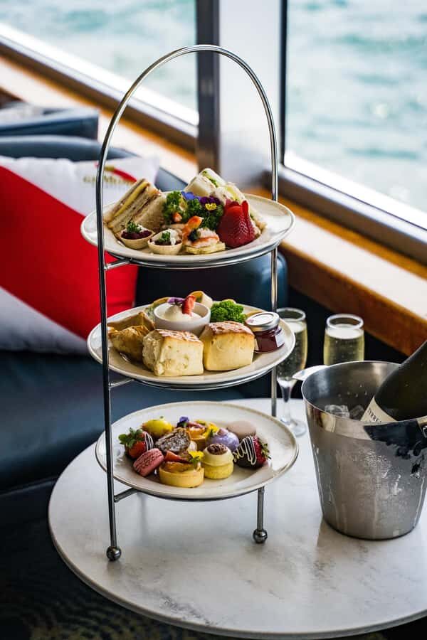 Sydney: Relaxing High Tea Cruise on Sydney Harbour - Should You Book This Sydney Harbour High Tea Cruise?