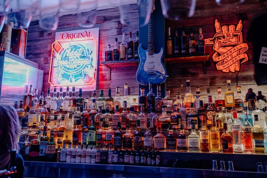 Sydney: Secret Bar Guided Tour with Complimentary Drink - Tuesday and Friday in the CBD: the YCK small-bar triangle