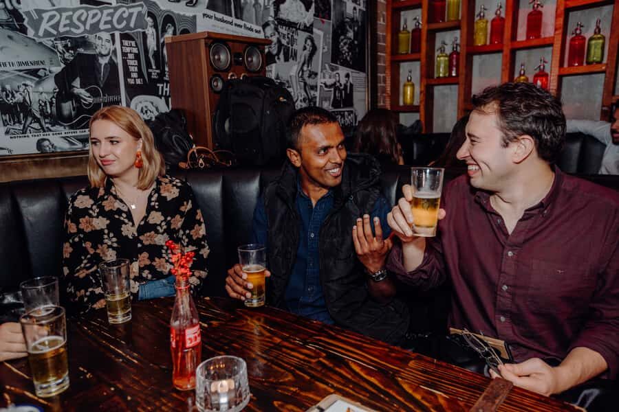 Sydney: Secret Bar Guided Tour with Complimentary Drink - Saturday in Surry Hills and Darlinghurst: the weekend-ready pulse