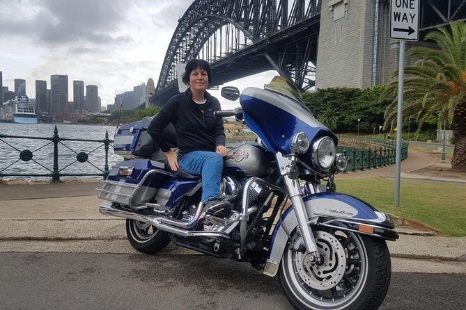 Sydney sights tour 1 Hour - Stop 1: Sydney Harbour Bridge Cruise (Built in 1923)