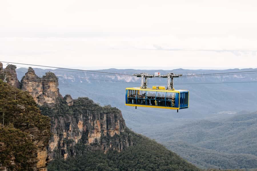 Sydney: Small Group Blue Mountains, Wildlife & Waterfalls - The guided bush walk: waterfalls, viewpoints, and Aboriginal culture context