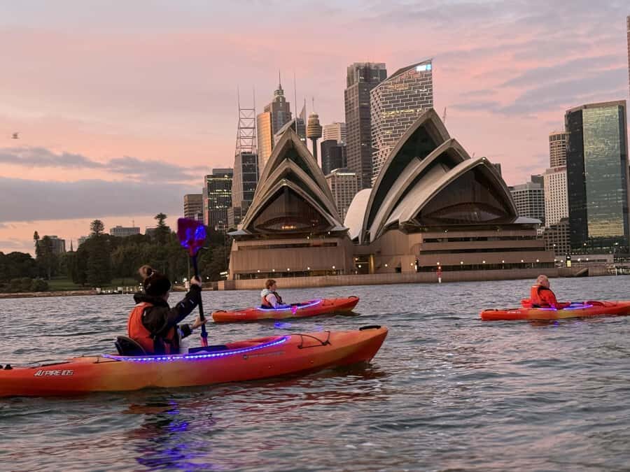 Sydney: Sunrise Kayak, Opera House & Under Harbour Bridge - Should you book this Sydney Sunrise Kayak and breakfast?