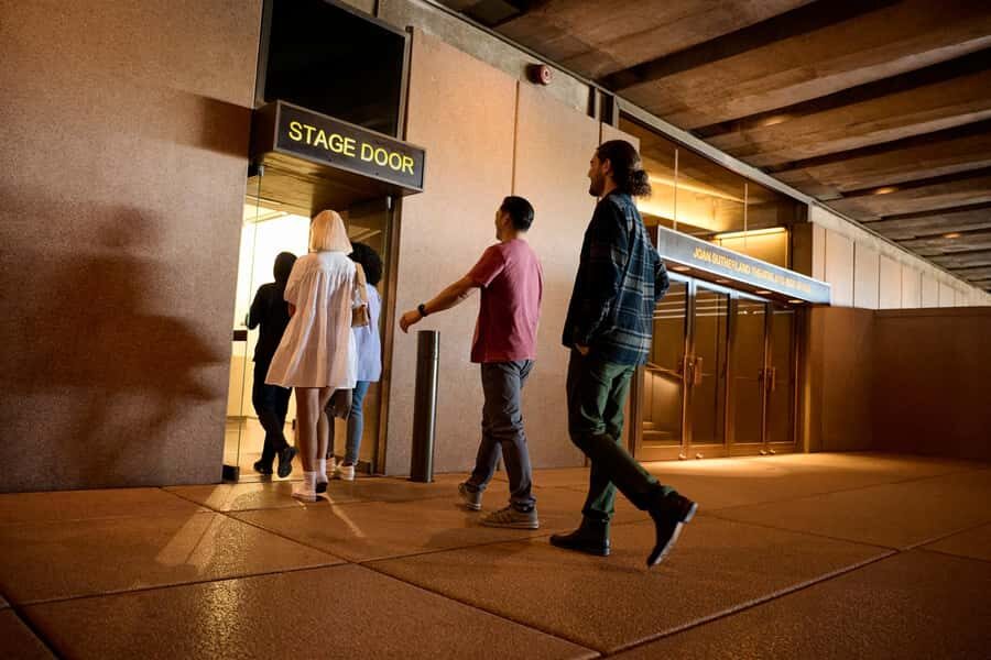 Sydney: Sydney Opera House VIP Backstage Tour and Breakfast - Should You Book the Sydney Opera House VIP Backstage Tour?