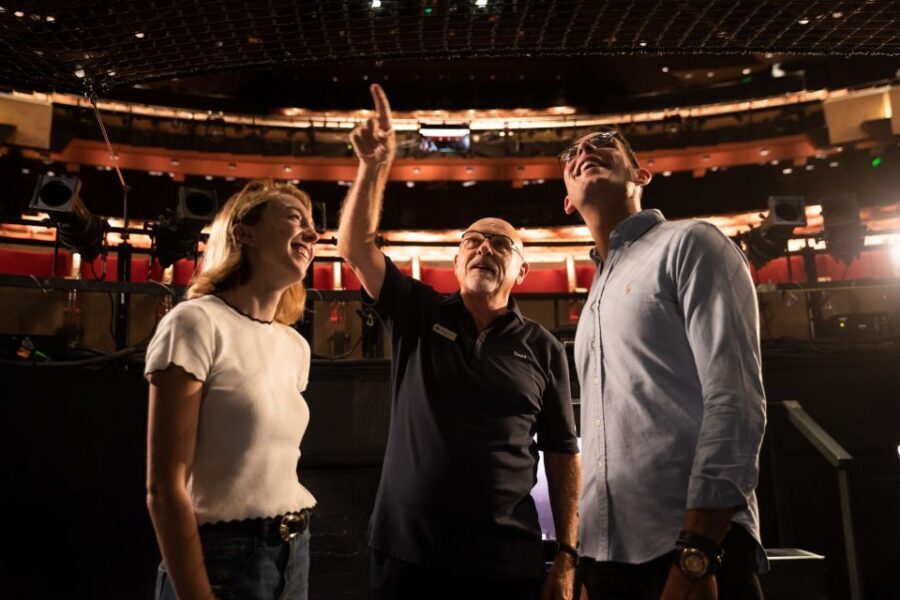 Sydney: Sydney Opera House VIP Backstage Tour and Breakfast - FAQ
