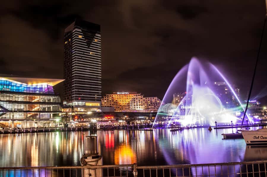Sydney: Vivid Festival of Light Harbor Cruise with Dinner - Why this Vivid harbor dinner cruise feels like front-row seats