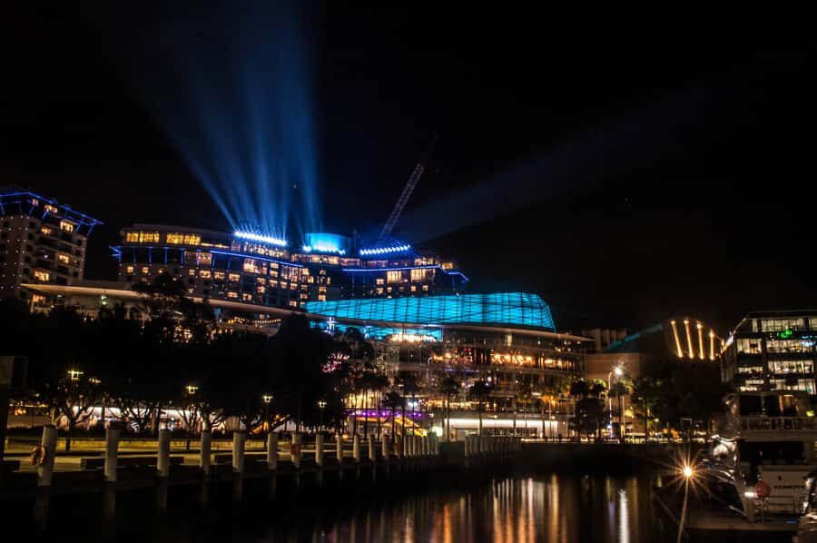 Sydney: Vivid Festival of Light Harbor Cruise with Dinner - Sydney Harbour icons you’ll pass under Vivid light