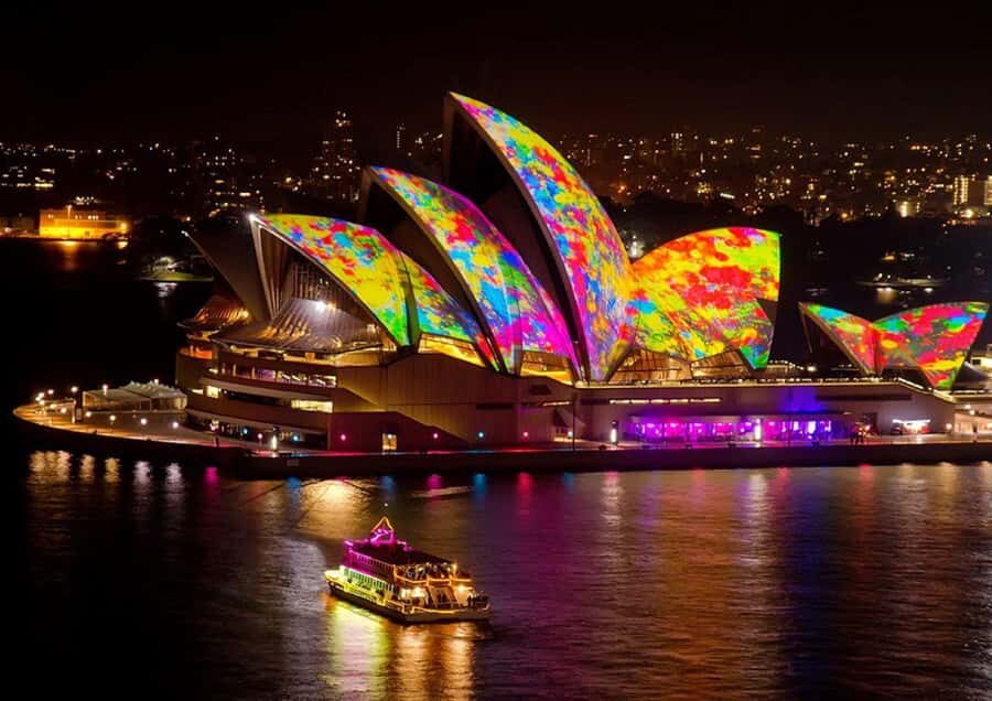 Sydney: "Vivid Sydney" Festival of Light Sightseeing Cruise - What 90 minutes means for your night plan