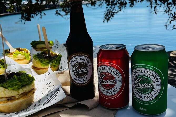 Taste of Sydney Tour (mini coach) - Alexandria and Black Star Bakery: cake break done right