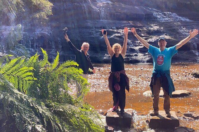 Ultimate Blue Mountains Private Tour with Scenic World and Wildlife Park - Waterfalls and rainforest walking at Katoomba Falls
